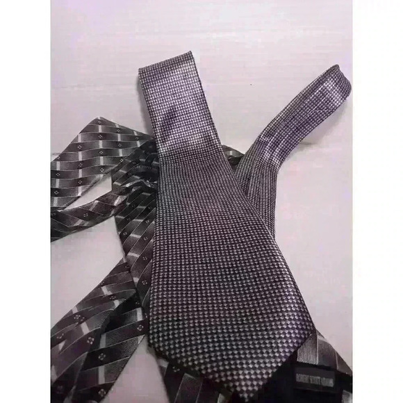 2 Robert Scott Adams ties New - Picture 5 of 6